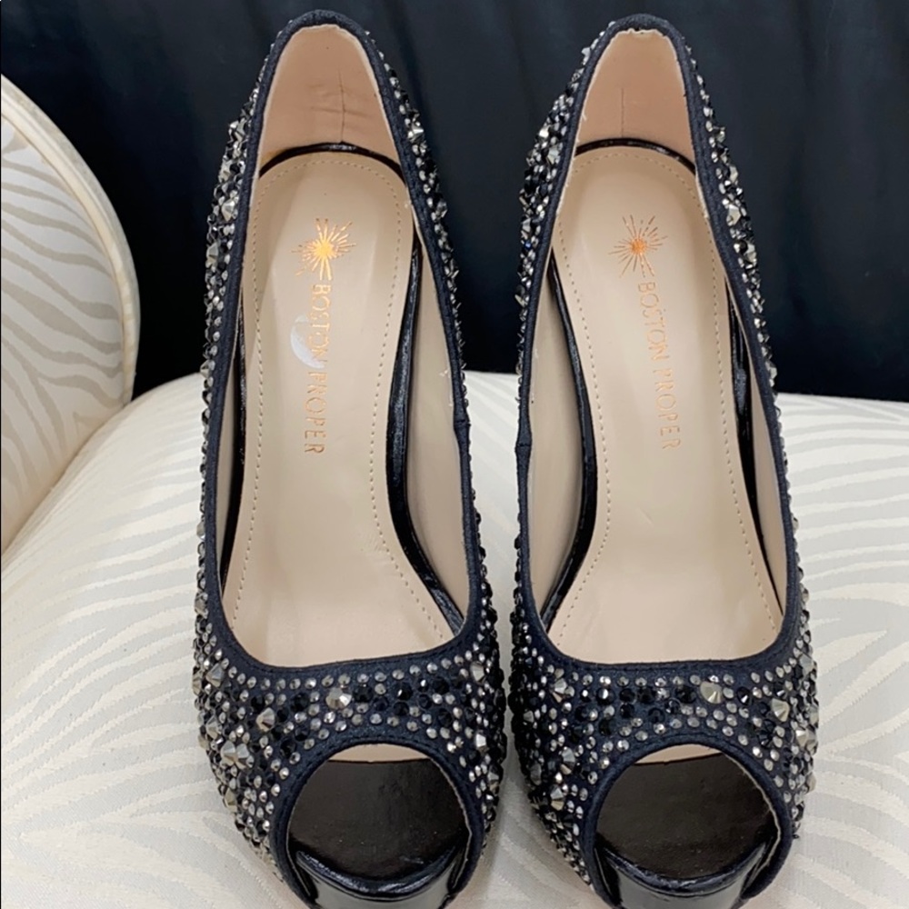 Boston Proper black heels